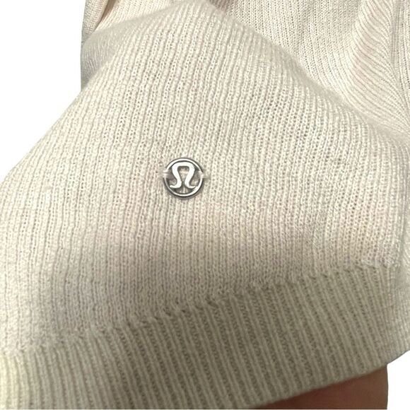LULULEMON Cabin Yogi Wrap in Heathered White Neutral Blush 10 - Picture 12 of 15